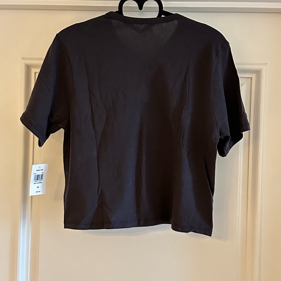 Hurley Black Daisy Graphic Crop Short Sleeve Cotton Top Size Various - Picture 3 of 8